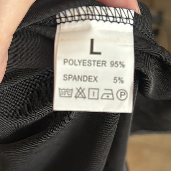 SEXY BLACK SHIMMER ONE SHOULDER DRESS - Picture 7 of 8